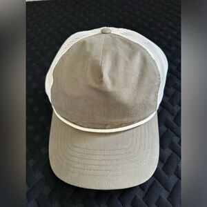 Richardson Active Hat, Unisex - brand new, without tags